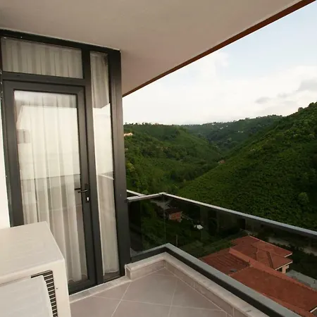 Royal Comfort Suites Hotel 3*